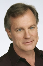 Stephen Collins.jpg