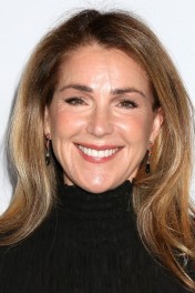 Peri Gilpin.jpg