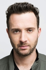 Eddie Kaye Thomas.jpg