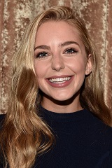 Jessica Rothe.jpg