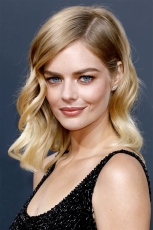 Samara Weaving.jpg